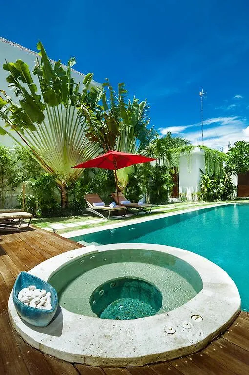 Tropical Villa Central Seminyak